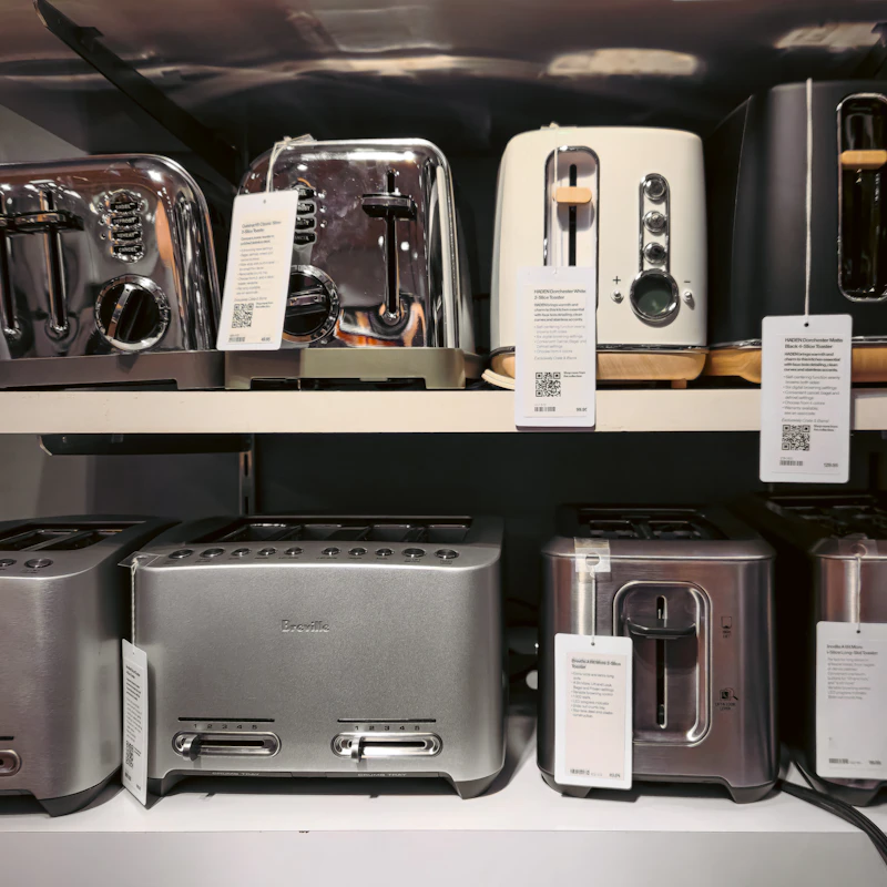 Retro 4-Slice Toaster β Home & Kitchen at Peasley Store